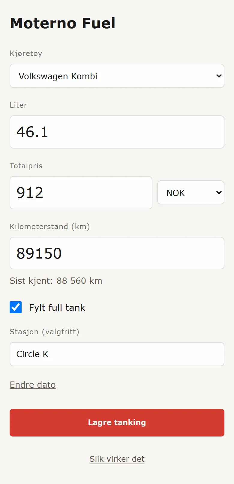 Moterno Fuel-appen med felt for liter, totalpris, kilometerstand og avkrysning for Fylt full tank